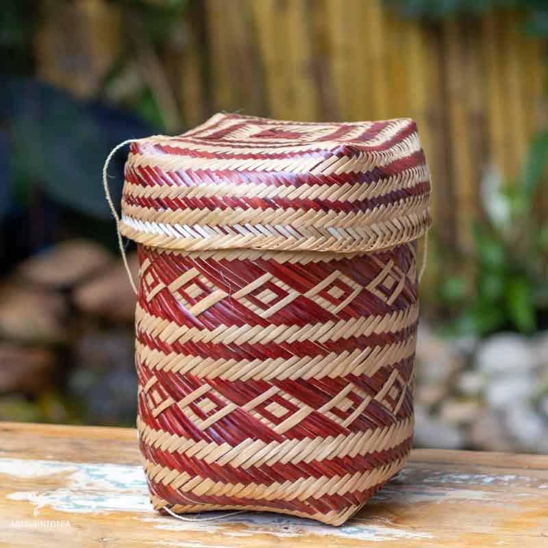 basket lid cesto organizador urutu fibra natural aruma arte baniwa cestaria indigena vermelho pequeno