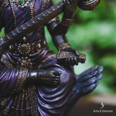 escultura estatua divindade hindu hinduismo saraswati com cisnei resina Veronese design decorativo home decor decoracao hindu artesintonia deusa do conhecimento brahma