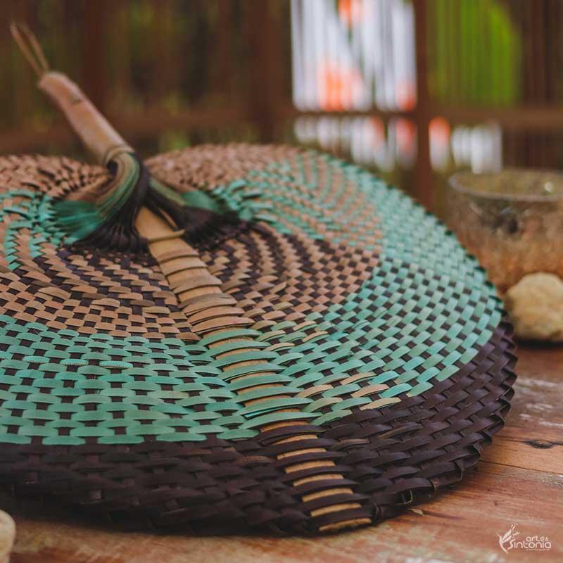BO10 2 leque fibra natural medio azul artesanal artesanato arte bali indonesia artesintonia 3