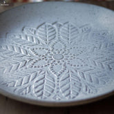 prato ceramica artesanal branco mandala white folhas leafs home decor atelie da vila artesintonia 2