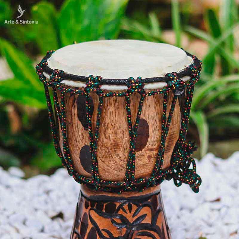tambor djambe batidas madeira entalhada artesanato bali indonesia instrumento musical som melodia tocar comprar loja artesintonia