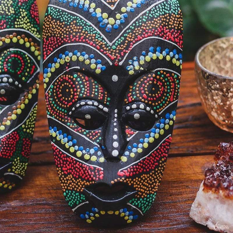 mascara-decorativa-lombok-diversas-colors-decoracao-home-decor-bali-indonesia-artesintonia-7