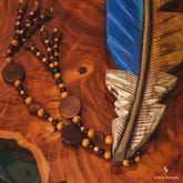 pena artesanal artesanato mineiro madeira entalhada pintura artistica penas decorativas colares artesintonia 2