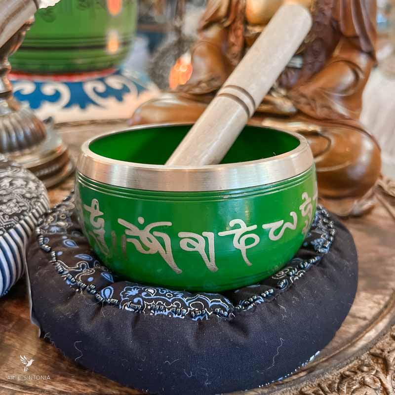 tigela-2-verde-tibetana-orin-sino-indiano-meditacao-om-decoracao-zen-artesintonia-1