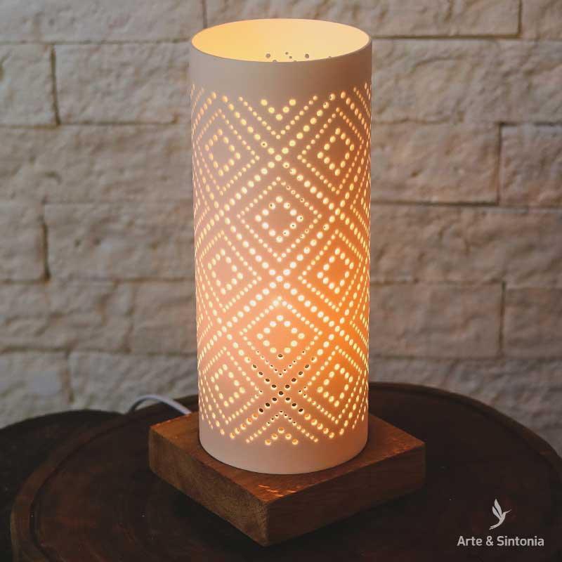 luminaria-cano-pvc-artesanal-artistas-exclusivos-home-decor-artesintonia-1