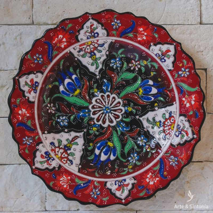 prato-turco-medio-ceramica-vermelho-floral-flores-artesanal-home-decor-decoracao-turca-artesintonia-1