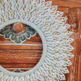 colar decorativo branco home decor decoracao boho artesanal artesanato bali indonesia artesintonia 2