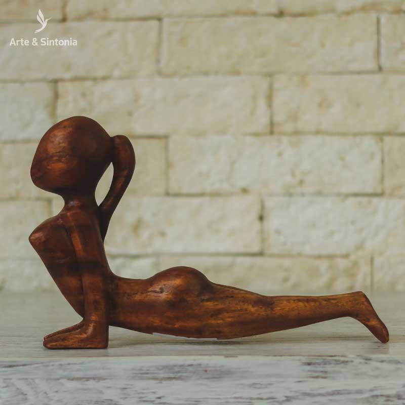 scultura madeira posicao mulher woman yoga abstrata home decor decoracao balinesa bali indonesia artesanal artesanato artesintonia 5