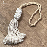 boho-mobile-decorativo-colar-artesanal-contas-madeira-conchas-naturais-ethnic-home-decor-white-tassel-mobile