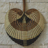 leque-pequeno-fibras-naturais-artesanal-artesanato-balines-bali-indonesia-artesintonia-2