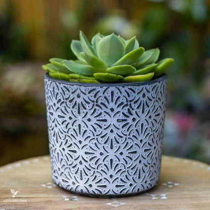 Vaso Cachepot de Cerâmica Preto - Arte &amp; Sintonia ceramica, ceramicas, vaso, vaso jardim, vasos