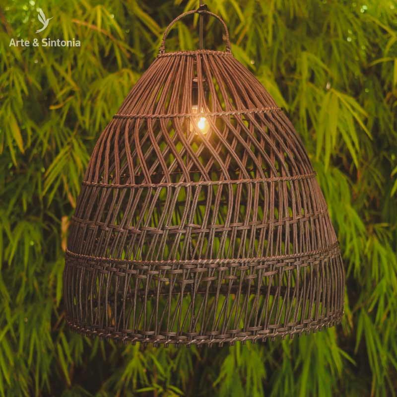 pendente-luminaria-rattan-black-preta-bali-indonesia-home-decor-iluminacao-casa-decoracao-artesintonia-1