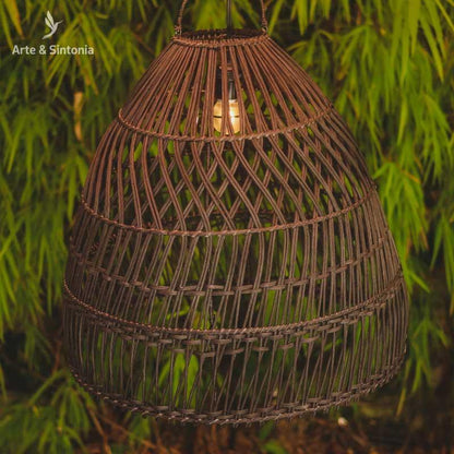 pendente-luminaria-rattan-black-preta-bali-indonesia-home-decor-iluminacao-casa-decoracao-artesintonia-2