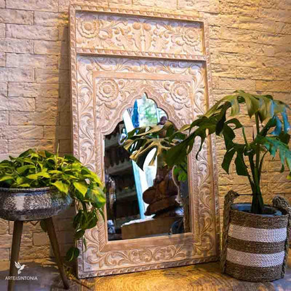 espelho-entalhado-moldura-balinesa-patina-madeira-esculpida-arabesco-decoracao-paredes-indonesia-oriental-artesintonia-4