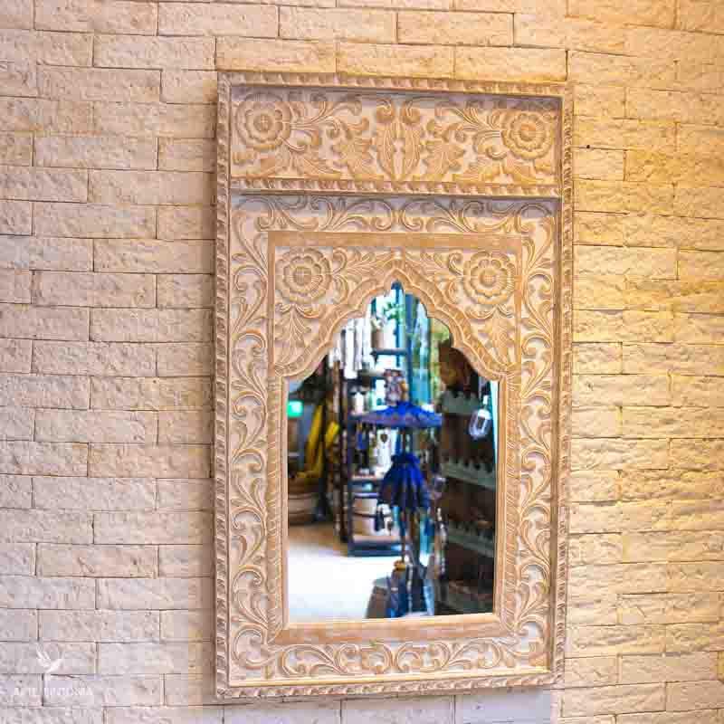 espelho-entalhado-moldura-balinesa-patina-madeira-esculpida-arabesco-decoracao-paredes-indonesia-oriental-artesintonia-2