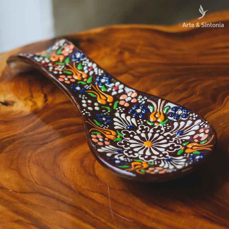 descanso de colher mesa posta decoracao casa cozinha jantar objetos decorativos turquia turcos artesintonia floral marrom 3