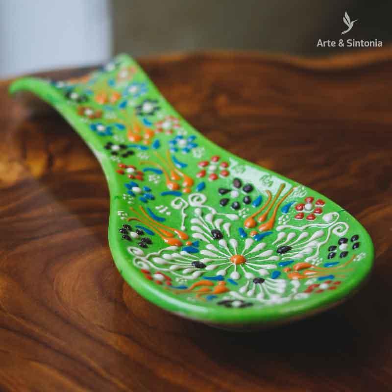 descanso-de-colher-turco-verde-artesanal-pintura-artista-ceramica-home-decor-decoracao-turca-turquia-artesintonia-1