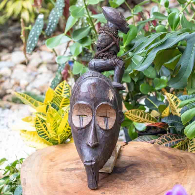 mascaras-africanas-madeira-entalhada-etnicas-masks-afro-decoracao-paredes-artesintonia-baumone-camaroes-etnicos