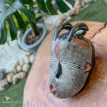 mascara-africana-mask-decorativa-decorative-wood-carved-madeira-entalhada-tribal-etnica-etnicos-paredes-songye-congo-artesintonia-decoracoes-loja-site-decoracao-home