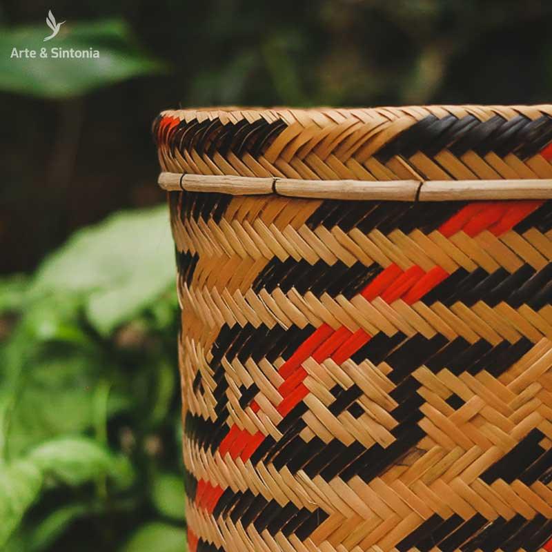 cesto-etnico-cestaria-fibra-natural-artesanato-arte-indigena-povos-originario-amazonas-fibra-aruma-home-decor-decoracao-etnico-parede-artesintonia-urutu-ticuna