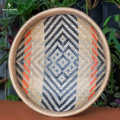mandala-balaio-indigena-fibra-natural-baniwa-artesanatos-indios-indigenas-decoracao-brasileira-aruma-fiber-amazonas-floresta-grafismo-etnicos-objetos-amazonia-tribal-etnia