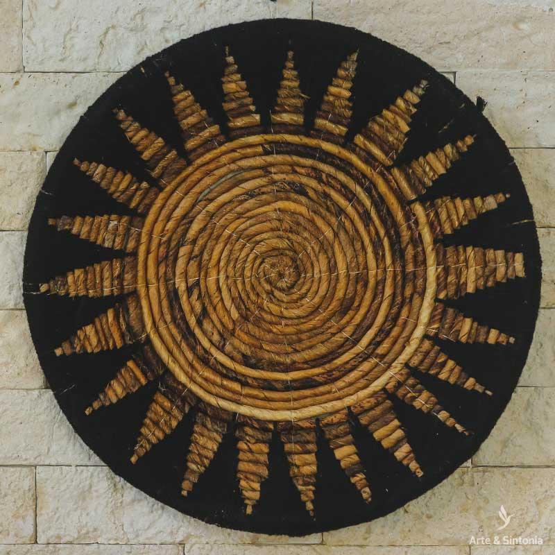 Cestaria de Parede Fibra de Bananeira Lã Preta Bali boho chic balaio bali2021 Decor Home artesintonia decorparedes