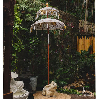 ombrelone-decorativo-branco-balines-decoracao-garden-jardim-casa-home-decor-artesintonia-guarda-sol-umbrella-etnico-tribal