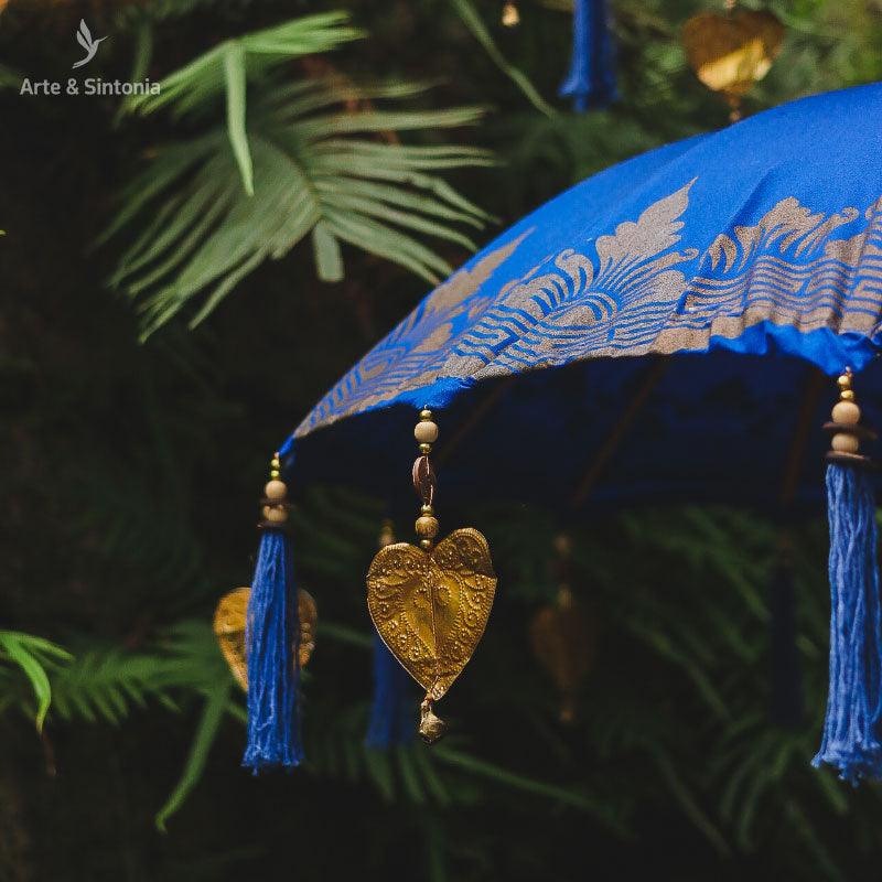 ombrelone-decorativo-azul-balines-decoracao-garden-jardim-casa-home-decor-artesintonia-umbrella-guarda-sol-arte-artesanato