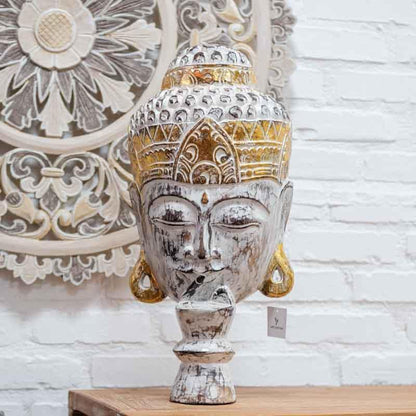 Buda Silêncio em Madeira | Bali