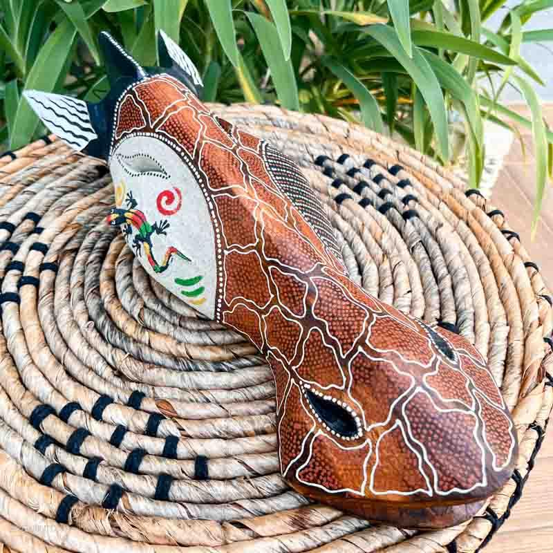 mascara-decorativa-zebra-mask-wall-decoration-paredes-gecko-colecao-bali-2022-artesanatos-decorativos-handycrafts-balinese-indonesia-wood-carved-carving-estatuas-entalhadas