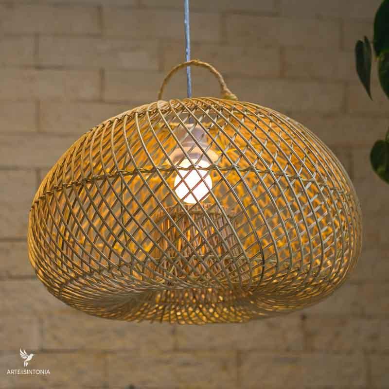 lustres-pendentes-luminarias-iluminacao-casa-ambientes-acolhedores-rattan-fibras-naturais-natural-balinesa-indonesia-artesintonia-2