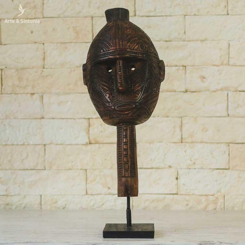mascara decorativa tribal maori primitiva aborigene decoracao etnica etnicos objetos decorativos entalhados madeira decore sua casa artesintonia bali indonesia