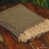 manta-home-decor-decorativa-geometrica-preta-branca-artesintonia-4
