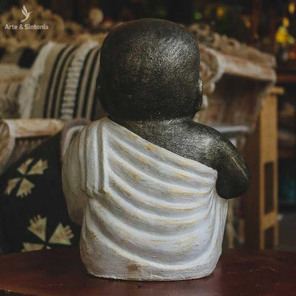 escultura decorativa decor decoração zen garden jardim home casa lar buda buddha budismo budista bali artesanato balines artesanal indonesia sorrindo smile smiling manto branco arte decorativa