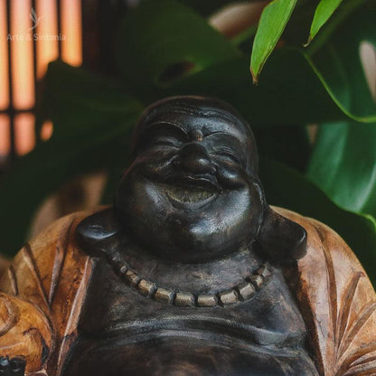 escultura buddha buda happy feliz gordo madeira divindades hindu hinduismo artesanal artesanato bali indonesia artesintonia