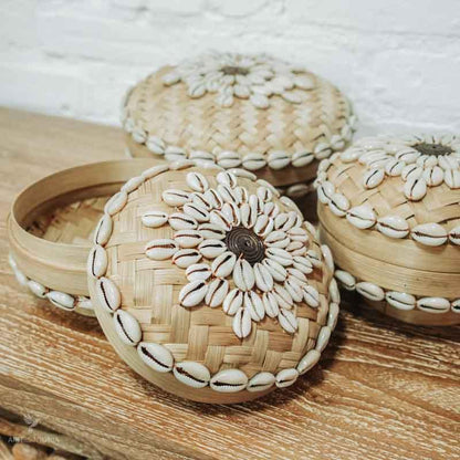 pote caixa bambu fibra natural concha búzios bali balines artesanato arte utilitária art decor bali indonesia