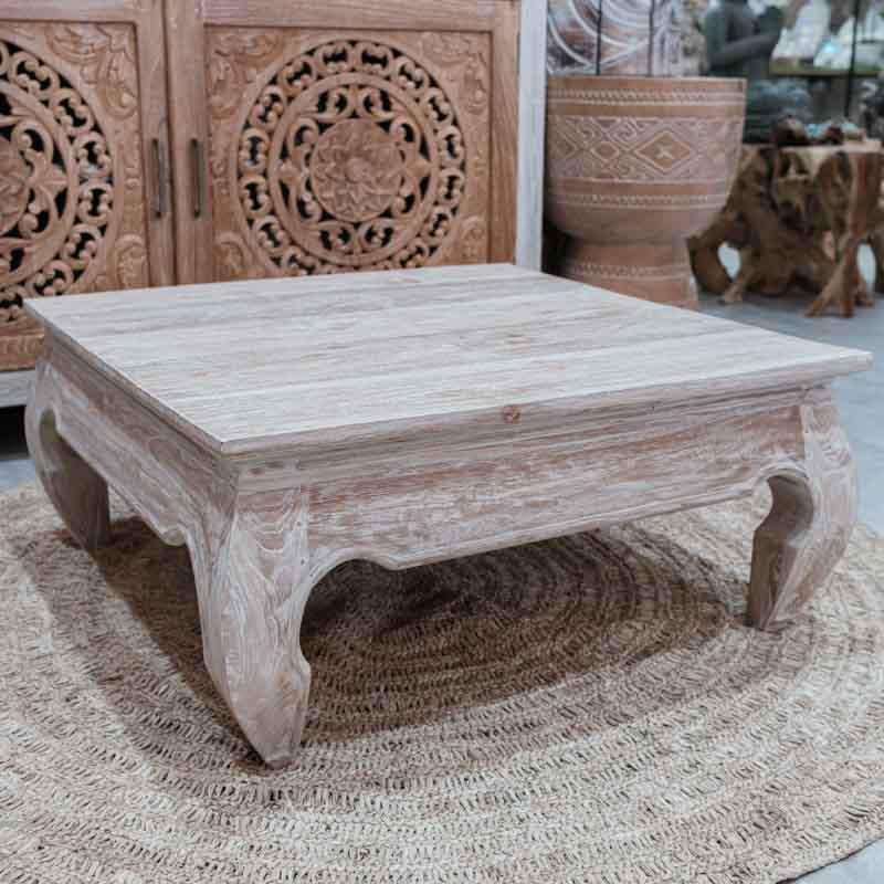 mesa centro mesinha madeira rústica entalhada manualmente handmade artesanato bali balinês indonésia pátina