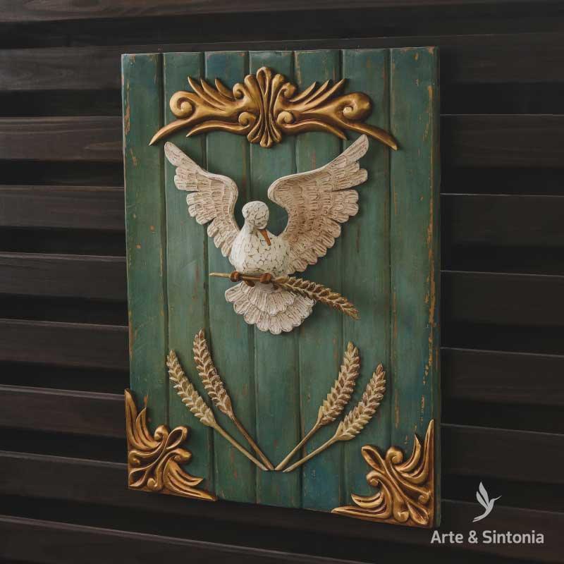 painel-madeira-passaro-espirito-santo-decorativo-home-decor-decoracao-curral-da-cor-artesanato-brasileiro-artesintonia-3